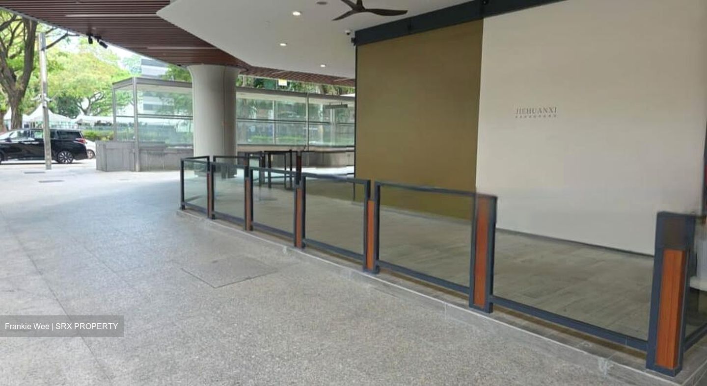 Bras Basah MRT (D7), Retail #473998721